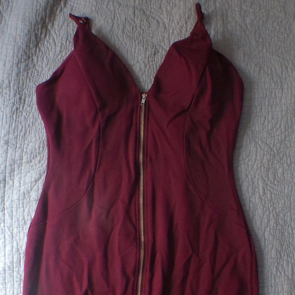 Maroon Body Con Zipper Dress